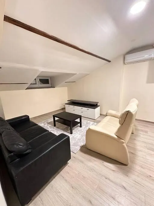 Appartement Entier Full Equipe Charleroi Apartment